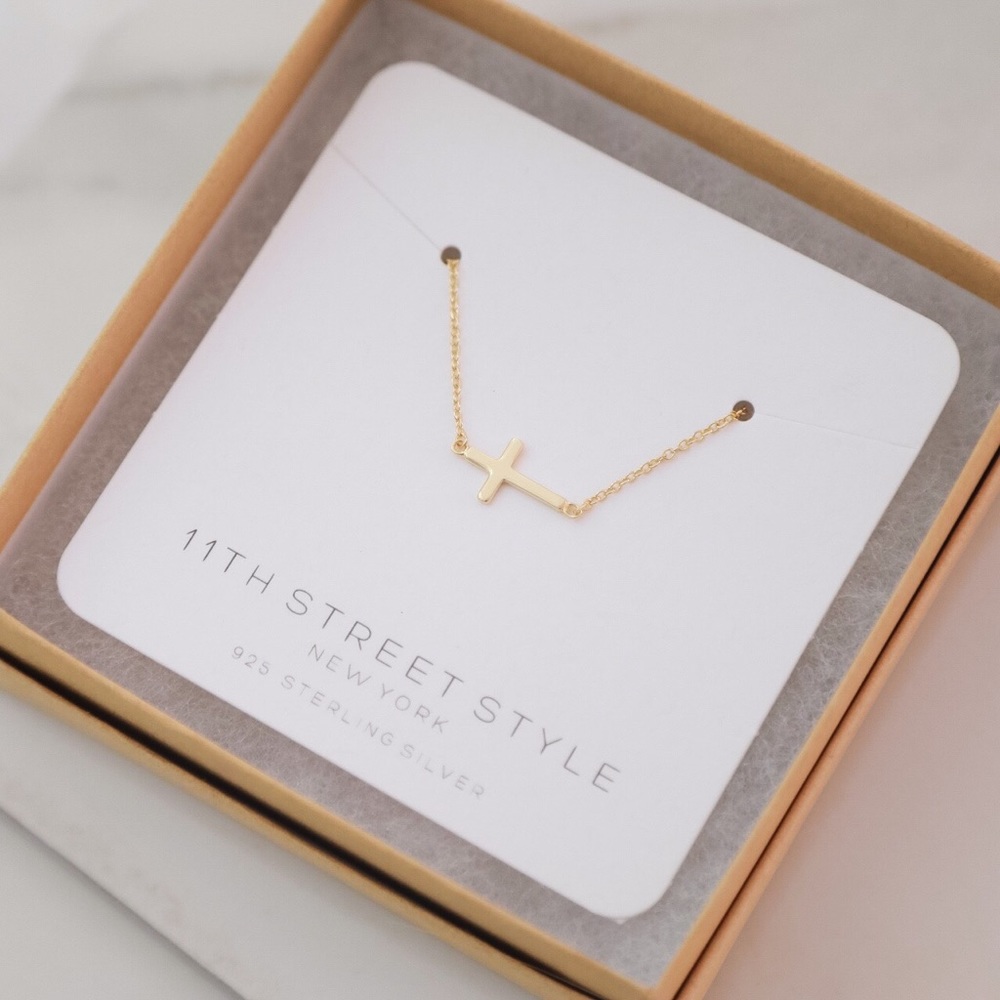 Cross Necklace | 14k Gold Plated - Picture 5 of 8